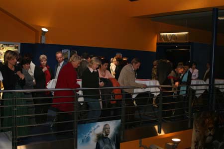 BILD008