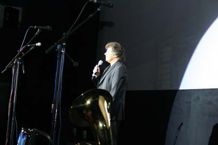BILD033