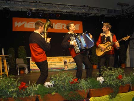 BILD029