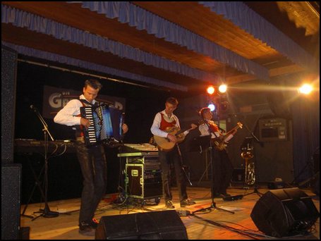 PICT1040.JPG