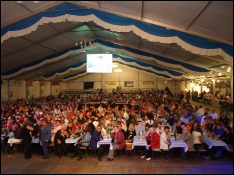 Megaparty 025.JPG