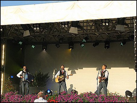 IMG_1985.JPG